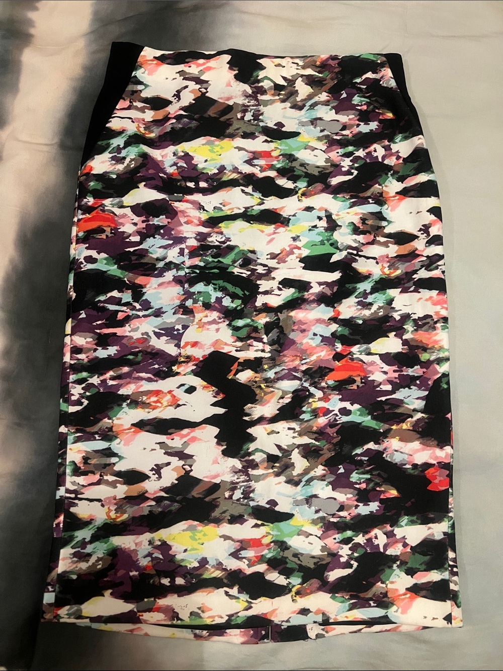 Dalia Multicolor Abstract Print Pencil Skirt - Black Accent